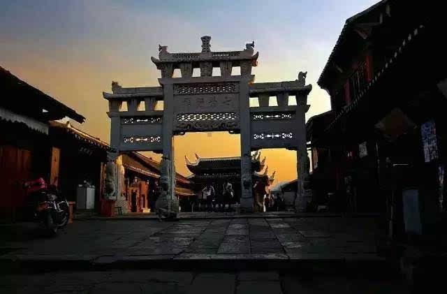 矮人国之战3中文无敌版